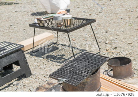 【オートキャンプ場でソロキャンプ BBQの準備】 【オートキャンプ場でソロキャンプ BBQの準備】 116767929