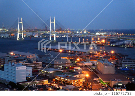 横浜マリンタワーからの夜景 116771752