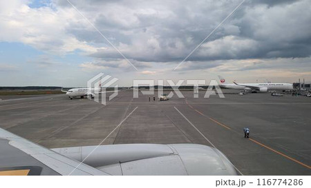 飛行機 116774286