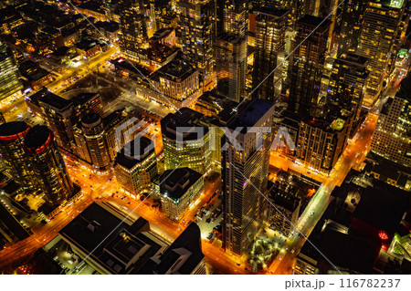 夜の交差点 夜の交差点 116782237