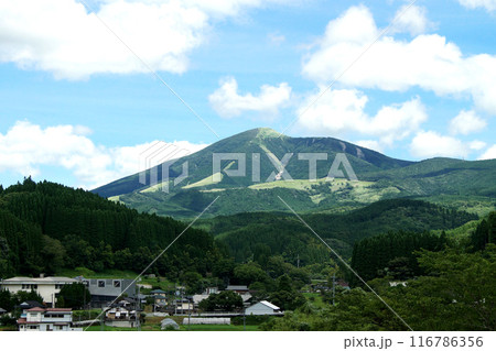 北里柴三郎博士のふる里 阿蘇郡小国町北里の風景 北里柴三郎博士のふる里 阿蘇郡小国町北里の風景 116786356