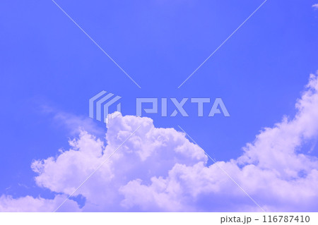 雲のある青空 (背景素材） 116787410