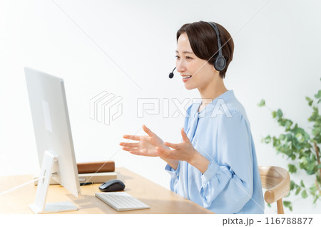 ヘッドセット 女性 ビジネス ヘッドセット 女性 ビジネス 116788877