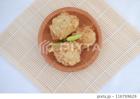 Bakwan sayur or bala-bala or ote-ote is vegetebles fritter from Indonesia 116789629