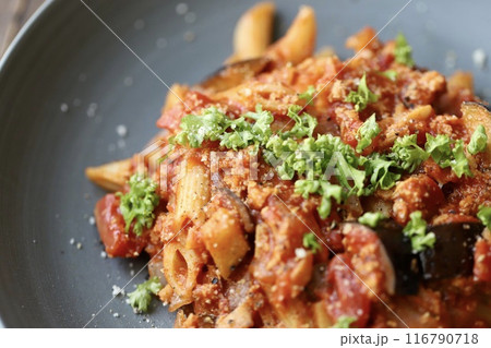 ソイミートを使ったヘルシーなペンネアラビアータ 116790718