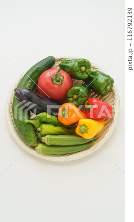 夏野菜の盛合せ(きゅうり・なす・トマト・ピーマン・パプリカ・オクラ・シシトウガラシ) 夏野菜の盛合せ(きゅうり・なす・トマト・ピーマン・パプリカ・オクラ・シシトウガラシ) 116792139