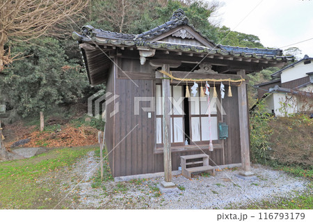 福岡県行橋市沓尾の龍日賣神社 116793179