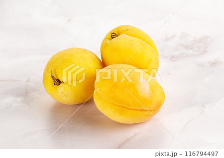 Sweet ripe tasty apricot heap 116794497