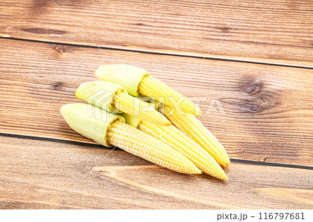 Small young baby corn heap Small young baby corn heap 116797681