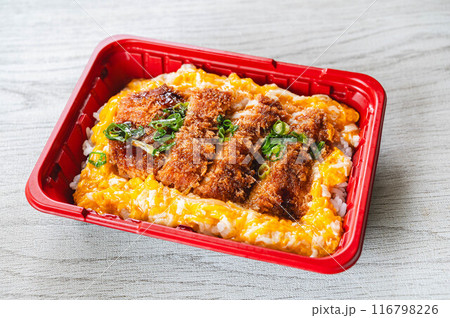 三元豚のカツ丼 三元豚のカツ丼 116798226