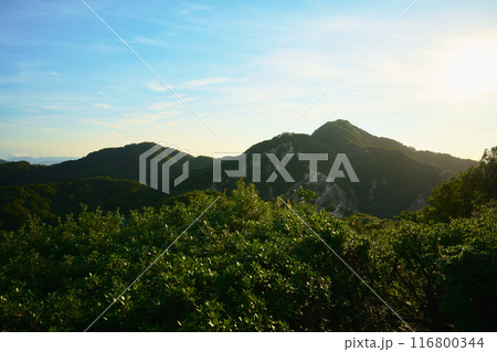 東山の山頂から見た須磨アルプス 東山の山頂から見た須磨アルプス 116800344
