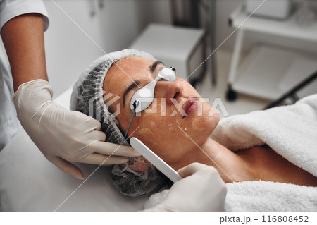 Facial skin treatment, health care. 116808452