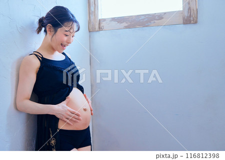 妊婦 マタニティ 116812398