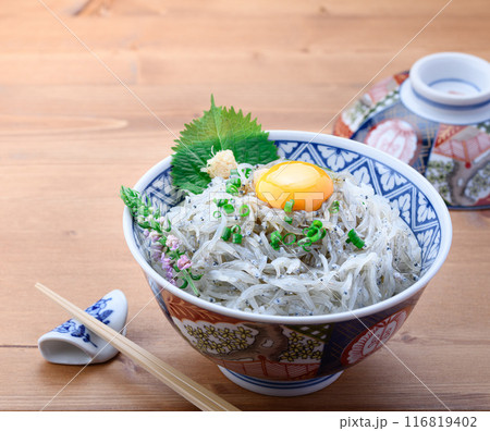 新鮮な生しらす丼 116819402