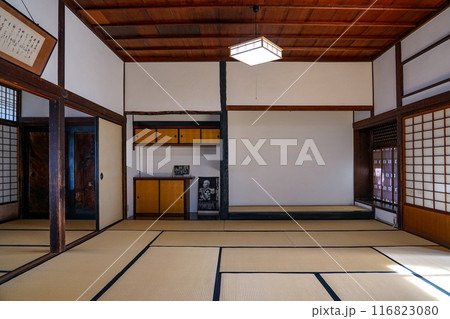 佐賀城下町の旧古賀家（佐賀県佐賀市） 116823080