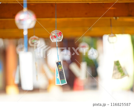 北海道の絶景 夏の美瑛神社 風鈴風景 北海道の絶景 夏の美瑛神社 風鈴風景 116825587