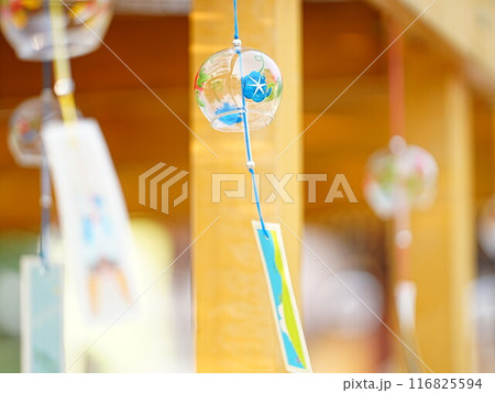 北海道の絶景 夏の美瑛神社 風鈴風景 北海道の絶景 夏の美瑛神社 風鈴風景 116825594