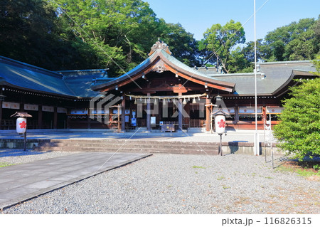 【香川県】香川縣護國神社（香川県護国神社）讃岐宮・拝殿　 116826315