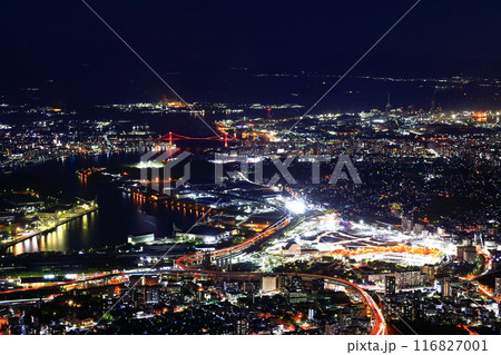 【福岡県】北九州市の夜景（皿倉山展望台） 116827001