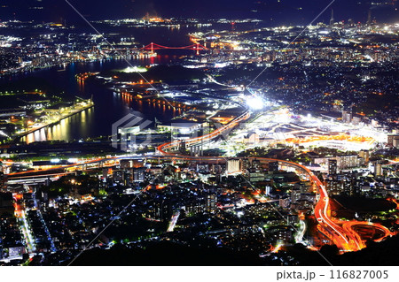 【福岡県】北九州市の夜景（皿倉山展望台） 116827005