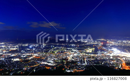 【福岡県】北九州市の夜景（皿倉山展望台） 116827008