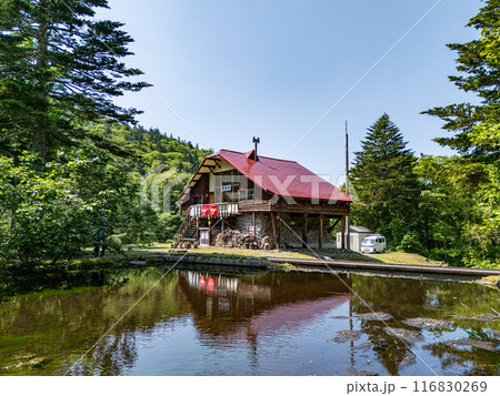 池に姿を写す暑寒荘 116830269