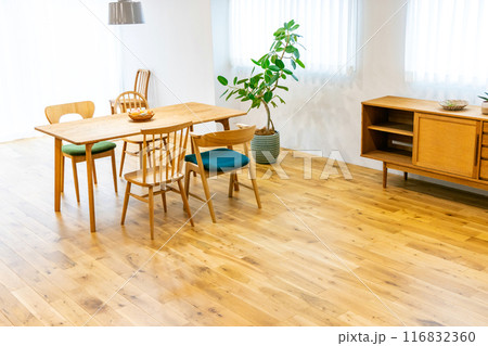 ナチュラルなリビング 116832360