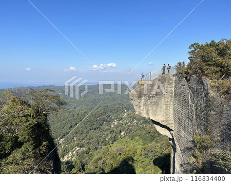 千葉県・鋸山日本寺山頂 116834400