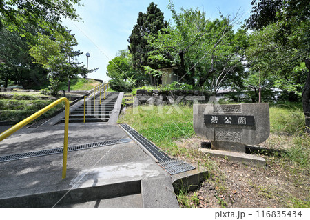 桶狭間の戦いの前哨戦 「砦公園(善照寺砦跡)」の現在の様子 桶狭間の戦いの前哨戦 「砦公園(善照寺砦跡)」の現在の様子 116835434