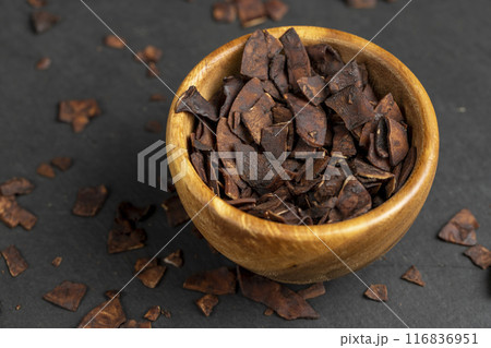 chocolate chips made from coconut pulp fried in chocolate chocolate chips made from coconut pulp fried in chocolate 116836951