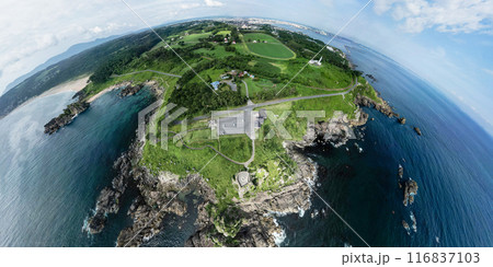 空撮「青森県」ドローンで上空から葦毛崎展望台付近を撮影 種差海岸 空撮「青森県」ドローンで上空から葦毛崎展望台付近を撮影 種差海岸 116837103