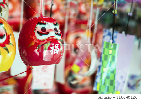 川崎大師の「風鈴市」 厄除だるま風鈴【神奈川県・川崎市】 川崎大師の「風鈴市」 厄除だるま風鈴【神奈川県・川崎市】 116840126