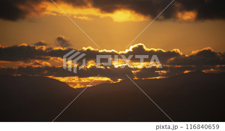 日の出前の奄美の東の空 日の出前の奄美の東の空 116840659