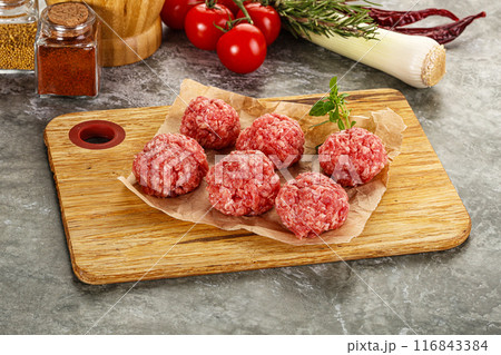 Raw beef meatball minced meat 116843384