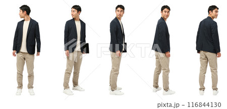 振り向くカジュアルビジネス男性全身人物切り抜き素材 116844130