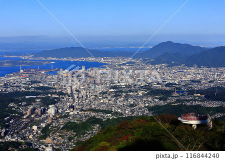【福岡県】皿倉山展望台からみた北九州 116844240