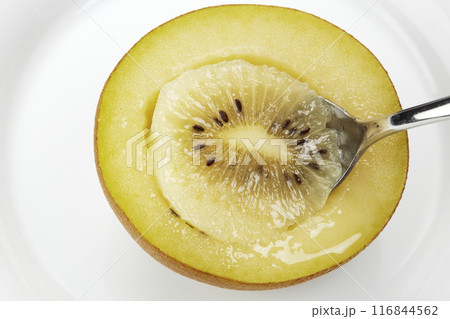 ゴールドキウイ（サンゴールド） 116844562