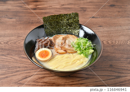 豚骨らーめん、豚骨ラーメン、とんこつラーメン、とんこつ拉麺、博多ラーメン、博多らーめん。 116846941