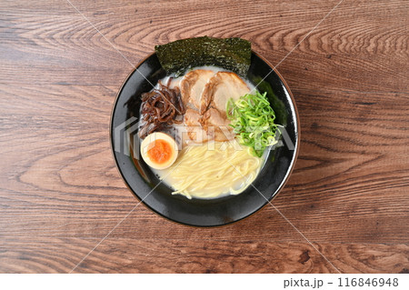 豚骨らーめん、豚骨ラーメン、とんこつラーメン、とんこつ拉麺、博多ラーメン、博多らーめん。 116846948