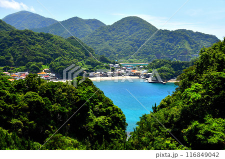 岩地海水浴場周辺／石部海水浴場方面を望む(静岡県松崎町)【2024.7】 116849042