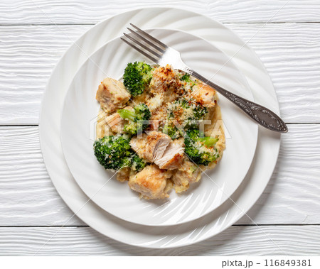 Chicken Divan with broccoli and panko, top view 116849381