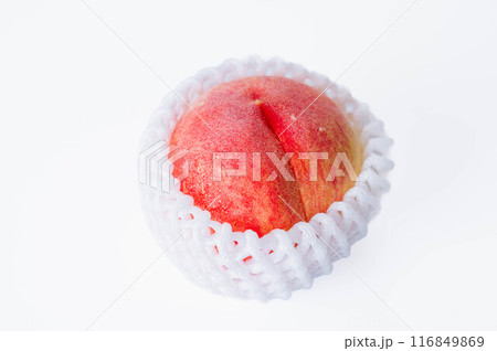 夏の果物 桃 夏の果物 桃 116849869