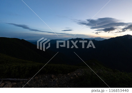 北沢峠から仙丈ヶ岳への登山道 北沢峠から仙丈ヶ岳への登山道 116853440