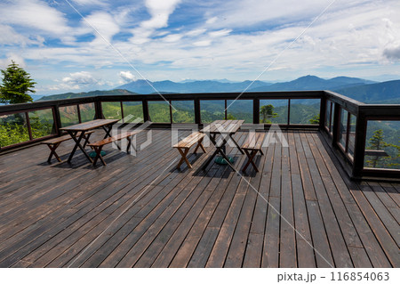 横手山山頂展望台　夏の志賀高原 116854063