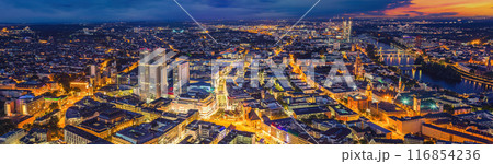 Panoramic view on Frankfurt at dusk 116854236