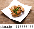 鶏手羽先の塩焼き 鶏手羽先の塩焼き 116856488
