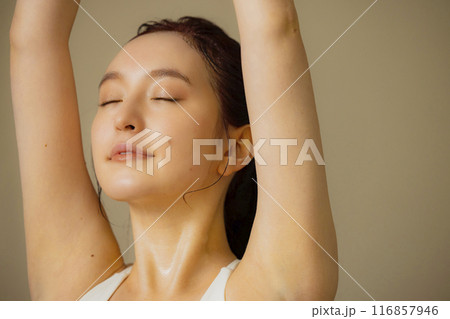 ホットヨガイメージ　 116857946