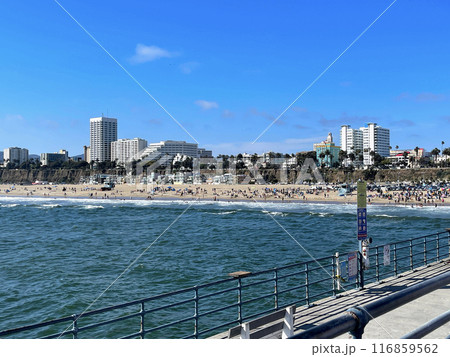サンタモニカ　ビーチ　サンタモニカ・ピアより 116859562