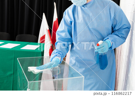 Disinfection of the room and the ballot box just before the election of the President of Poland. 116862217