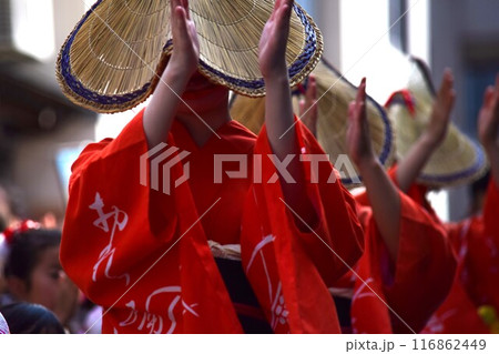 越中おわら風の盆　下新町　町流し　富山県 116862449